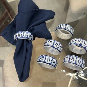 Beautiful unique blue and white napkin rings plus blue napkins - set of 6 ea